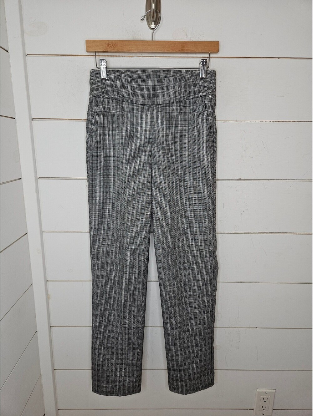Hilary Radley XS black & white plaid pull on ankle dress pants